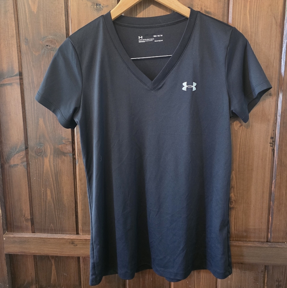 Under Armour Women's Black Short Sleeve Tee